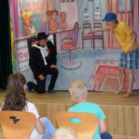 Zobacz w powiększeniu: Teatr „Blaszany Bębenek” Szkoła Pana Kleksa - Świetlica Baranów (11)